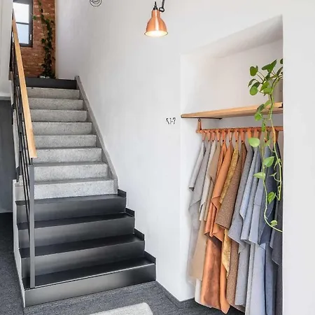 Отель Boutique Mezi Svy