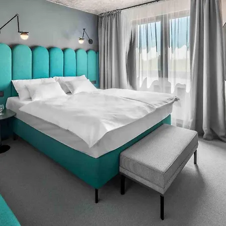 Boutique Mezi Svy Hotel 4*