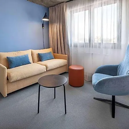 Отель Boutique Mezi Svy 4*