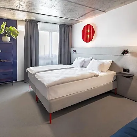 Boutique Mezi Svy 4* Градец-Кралове